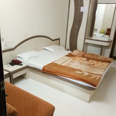 Hotel Sudarshan Nāthdwāra 외부 사진