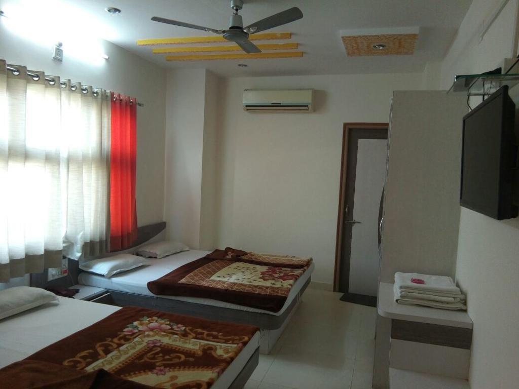 Hotel Sudarshan Nāthdwāra 외부 사진